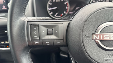 Nissan Qashqai 1.3 DiG-T MH Acenta Premium 5dr Petrol Hatchback